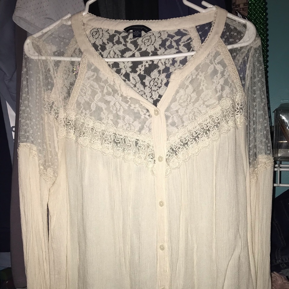 American Eagle Flowy Button-Up Blouse